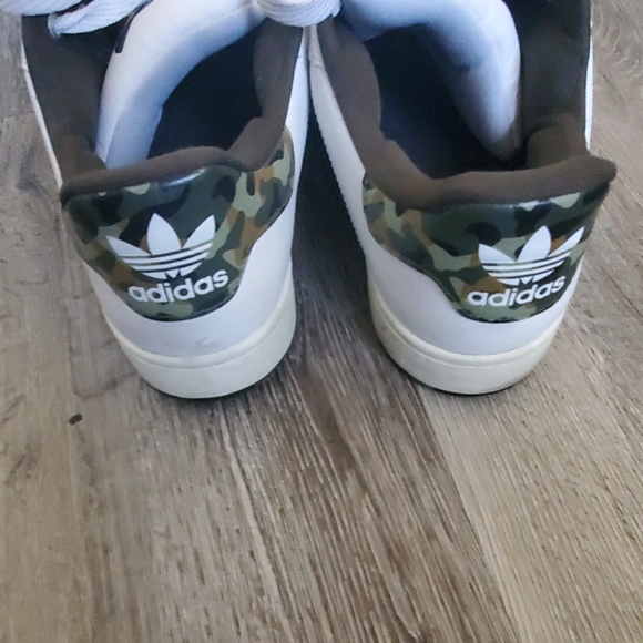 camouflage shell toe adidas